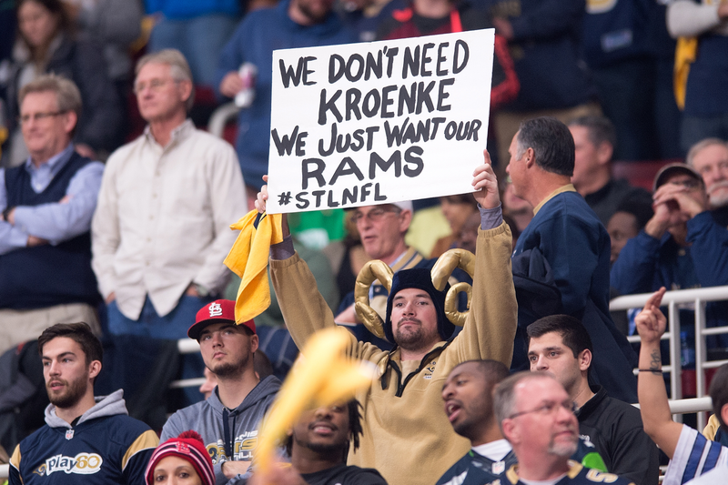 Illustration for article titled St. Louis Rams Fans Hope Last Night Wasn't Goodbye Forever
